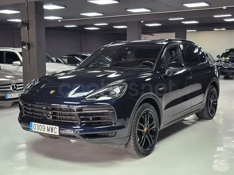 Usado Porsche Cayenne E-Hybrid 462 CV (339 kW) 2020 Negro SUV