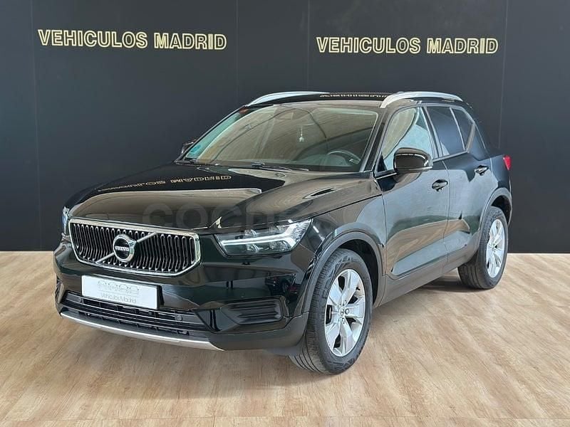 Usado Volvo XC40 Momentum 163 CV (119 kW) 2021 Negro SUV