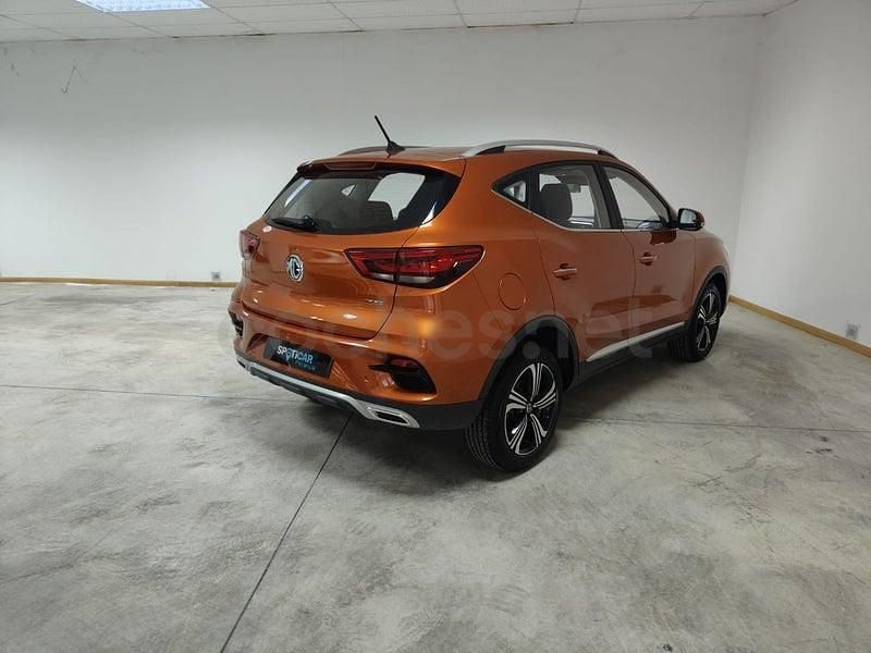 Usado MG ZS Comfort 106 CV (77 kW) 2025 Naranja SUV