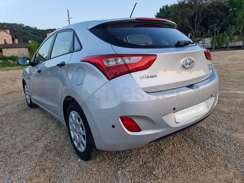 Begagnad Hyundai i30 90 HK (66 kW) 2013 Grå Sedan