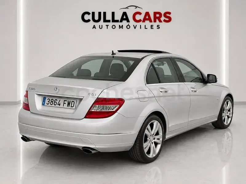 Usado Mercedes C320 Avantgarde 224 CV (164 kW) 2008 Gris / plata Berlina