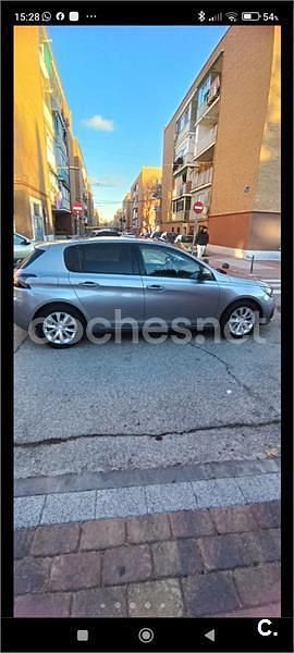 Usado Peugeot 308 Business-Line 130 CV (95 kW) 2019 Gris / plata Berlina