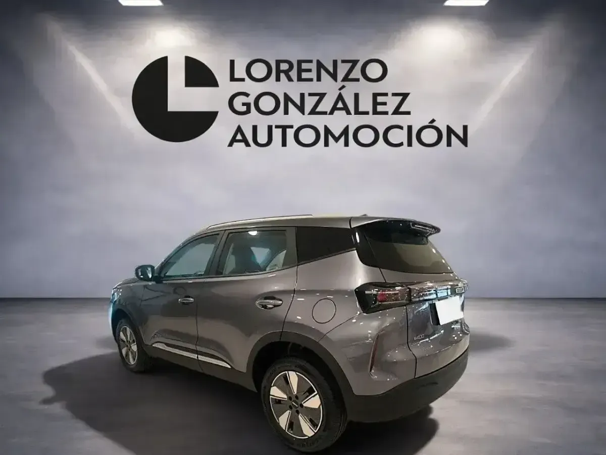 Nuevo Ebro s400 211 CV (155 kW) 2026 Gris SUV