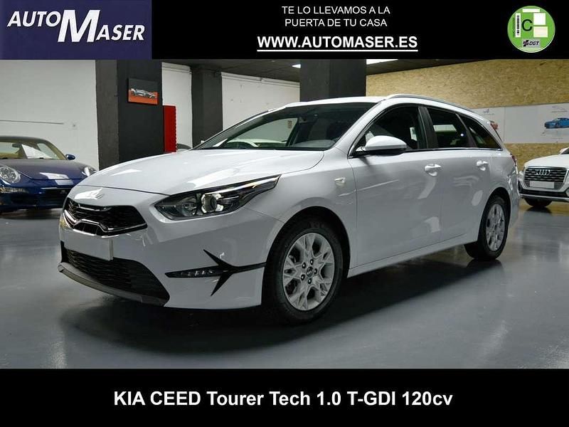 Blanco Usado 2023 Kia Ceed Familiar | 20.800 € (Caro) - Imagen 1/4