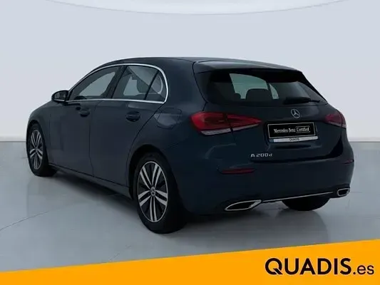 Usado Mercedes A200 Progressive 150 CV (110 kW) 2022 Azul denim