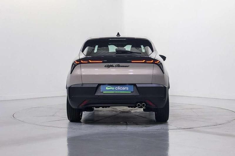 Usado Alfa Romeo GT Junior 145 CV (106 kW) 2025 Gris SUV