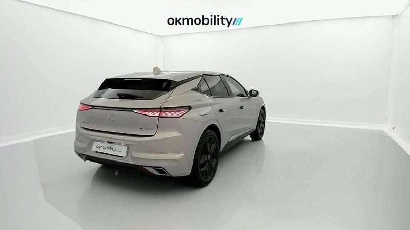 Usado DS Automobiles DS4 Performance Line Plus 224 CV (164 kW) 2022 Plateado Utilitario