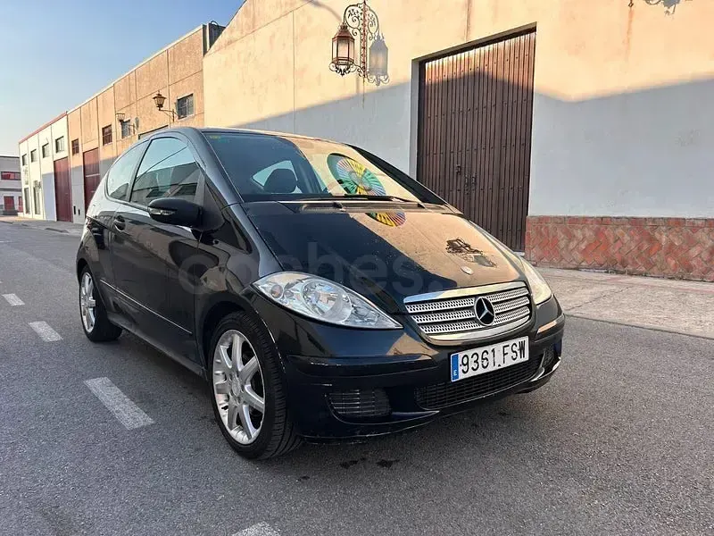 Usado Mercedes A180 Classic 109 CV (80 kW) 2008 Negro Berlina