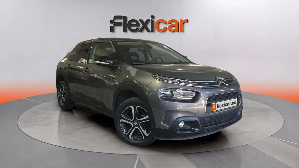 Używany Citroën C4 PureTech 110 KM (80 kW) 2020 Sedan/Limuzyna
