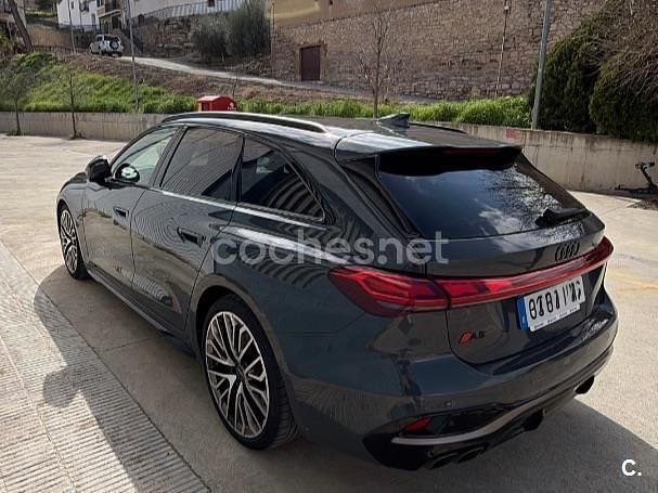 Usado Audi A5 S-Line 204 CV (150 kW) 2024 Negro Familiar