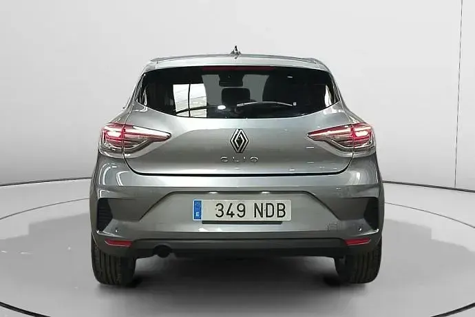 Usado Renault Clio Evolution 101 CV (74 kW) 2025 Utilitario
