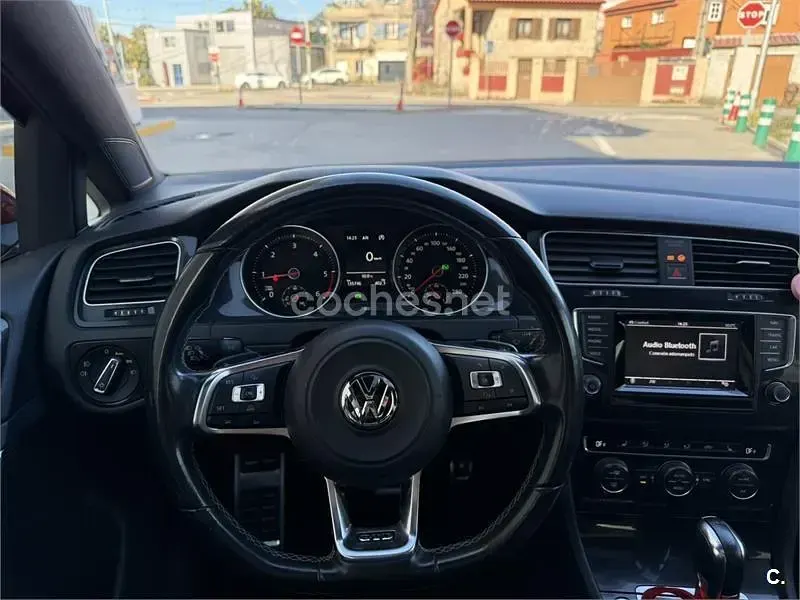 Usado VW Golf VII GTD 184 CV (135 kW) 2015 Rojo Berlina