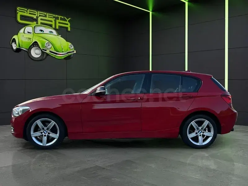 Usado BMW 118 170 CV (125 kW) 2011 Rojo Utilitario