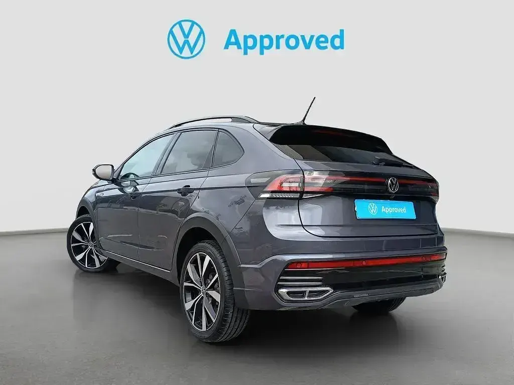 Usado VW Taigo R-line 115 CV (84 kW) 2025 Gris SUV