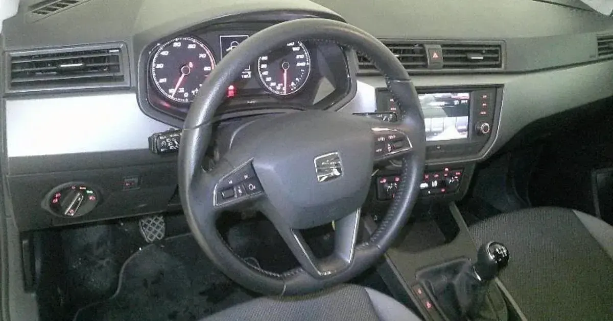 Usado Seat Ibiza Style 95 CV (69 kW) 2020 Utilitario
