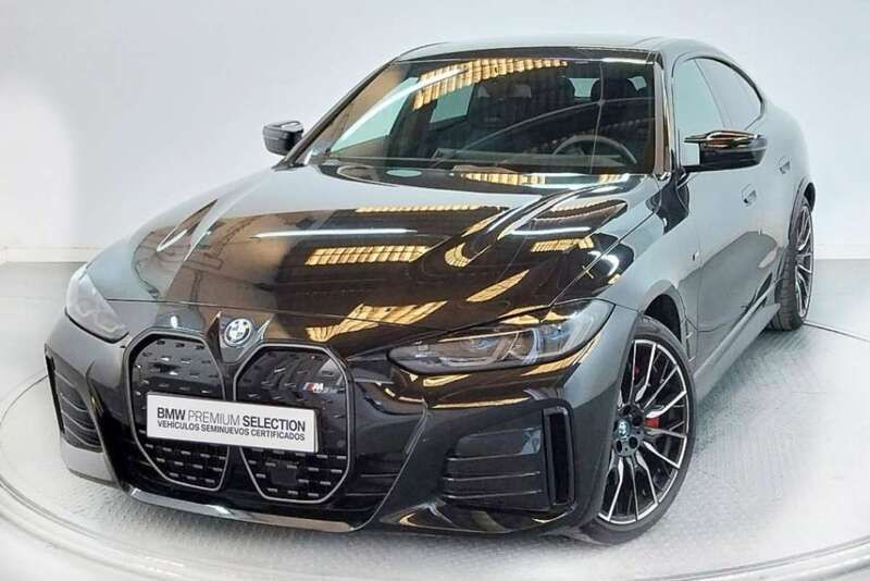 Negro Usado 2024 BMW i4 Comfort Edition Berlina | 71.890 € - Imagen 1/4