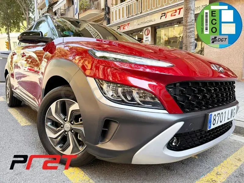 Usado Hyundai Kona 141 CV (103 kW) 2022 Granate SUV