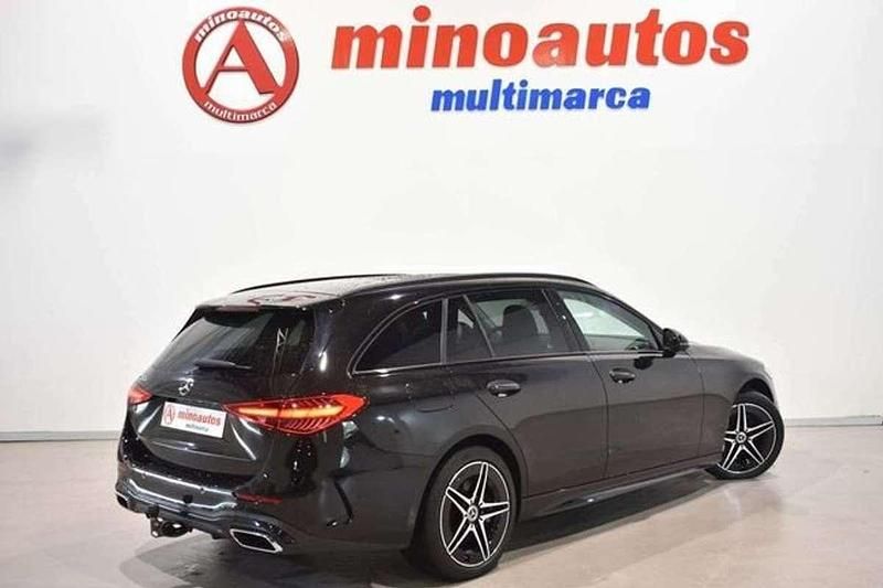 Usado Mercedes C300 AMG line 324 CV (238 kW) 2022 Negro Familiar