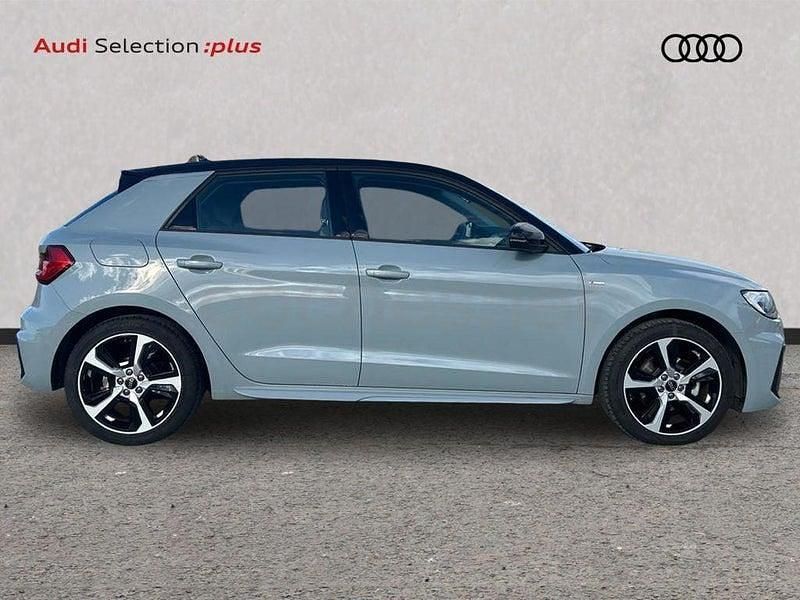 Usado Audi A1 Sportback 116 CV (85 kW) 2025 Gris / plata Utilitario