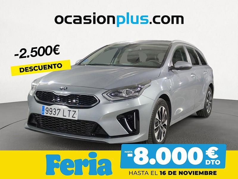 Gris / plata Usado 2021 Kia Ceed Familiar | 20.490 € (Un poco caro) - Imagen 1/4