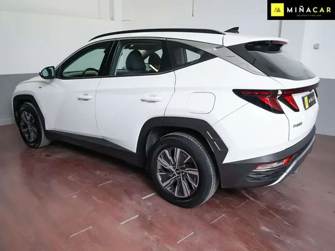 Usado Hyundai Tucson 136 CV (100 kW) 2021 Blanco SUV