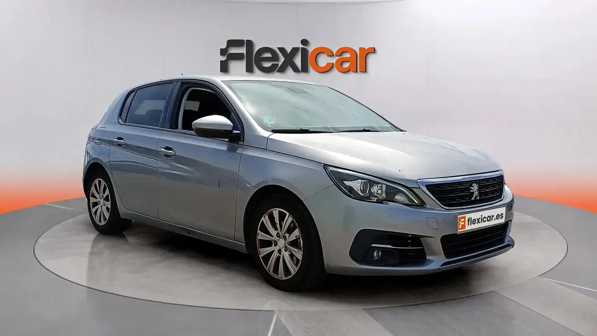 Usado Peugeot 308 Allure 130 CV (95 kW) 2018 Berlina