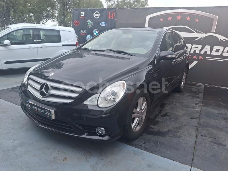 Usado Mercedes R280 190 CV (139 kW) 2007 Azul Monovolumen