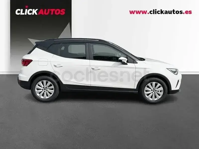 Używany Seat Arona Style 95 KM (69 kW) 2025 Biały SUV