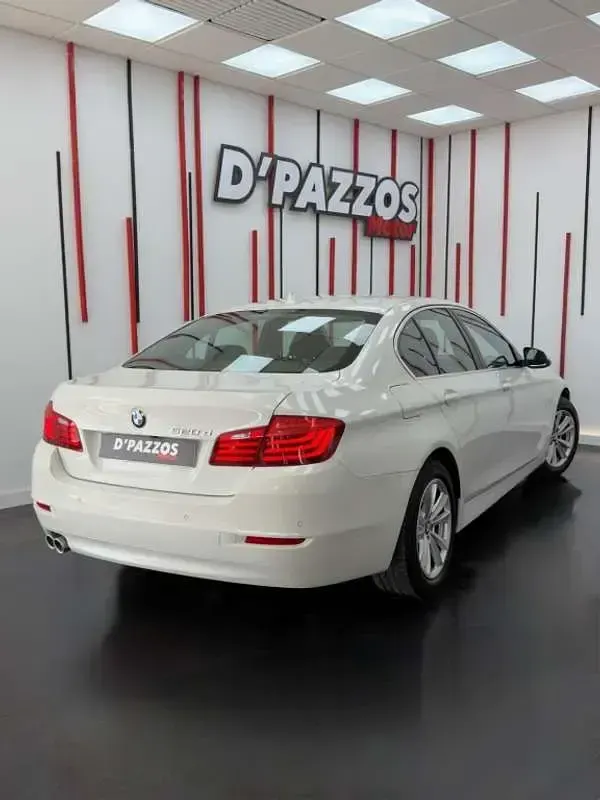 Usado BMW 520 Luxury Line 190 CV (139 kW) 2015 Blanco Berlina
