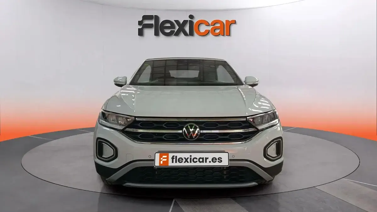 Usado VW T-Roc Cabriolet Style 110 CV (80 kW) 2022 Blanco Descapotable