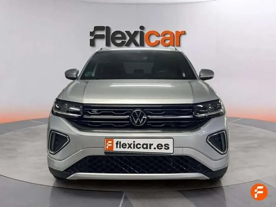 Usado VW T-Cross R-line 116 CV (85 kW) 2025 Gris SUV