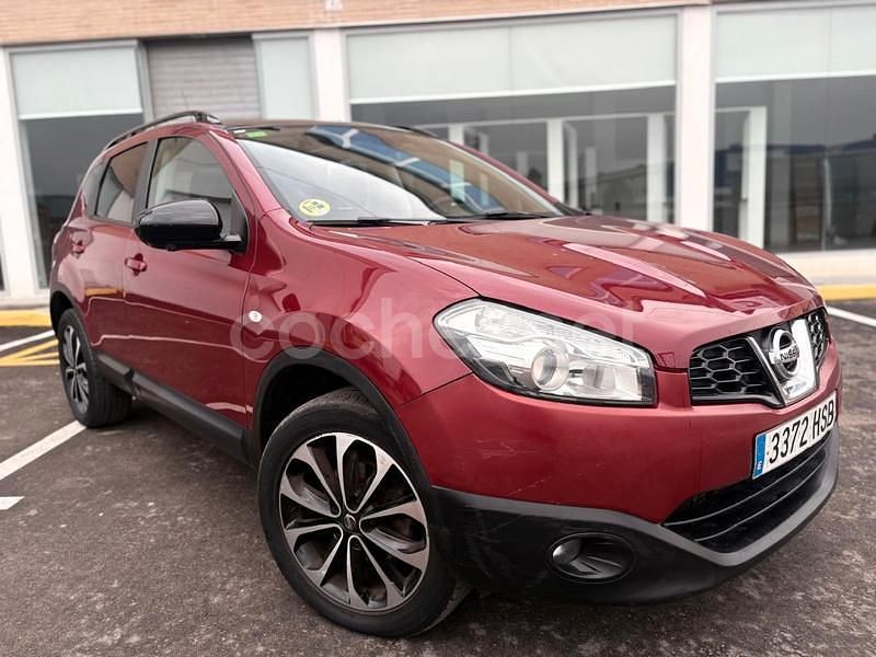 Granate Usado 2013 Nissan Qashqai Tekna SUV | 6999 € (Buen precio) - Imagen 1/4