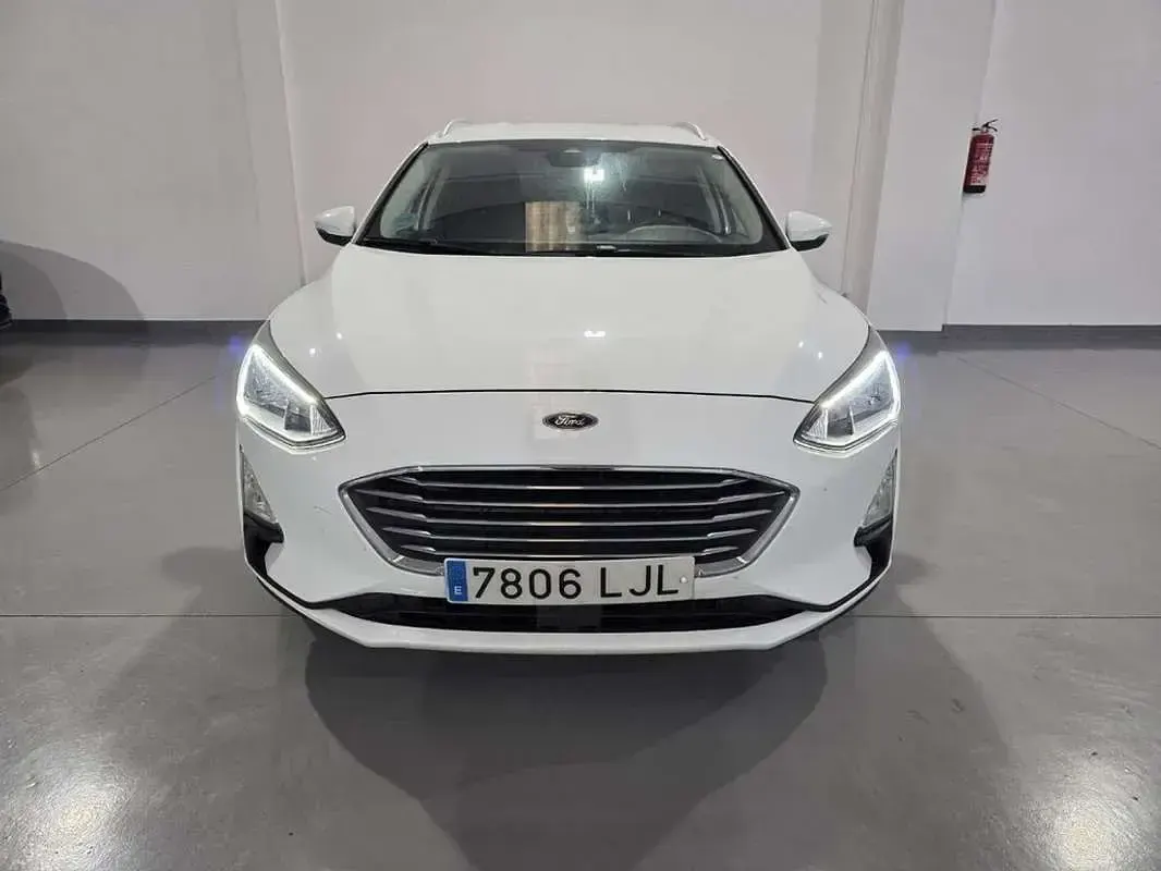 Usado Ford Focus Titanium 120 CV (88 kW) 2020 Blanco Utilitario