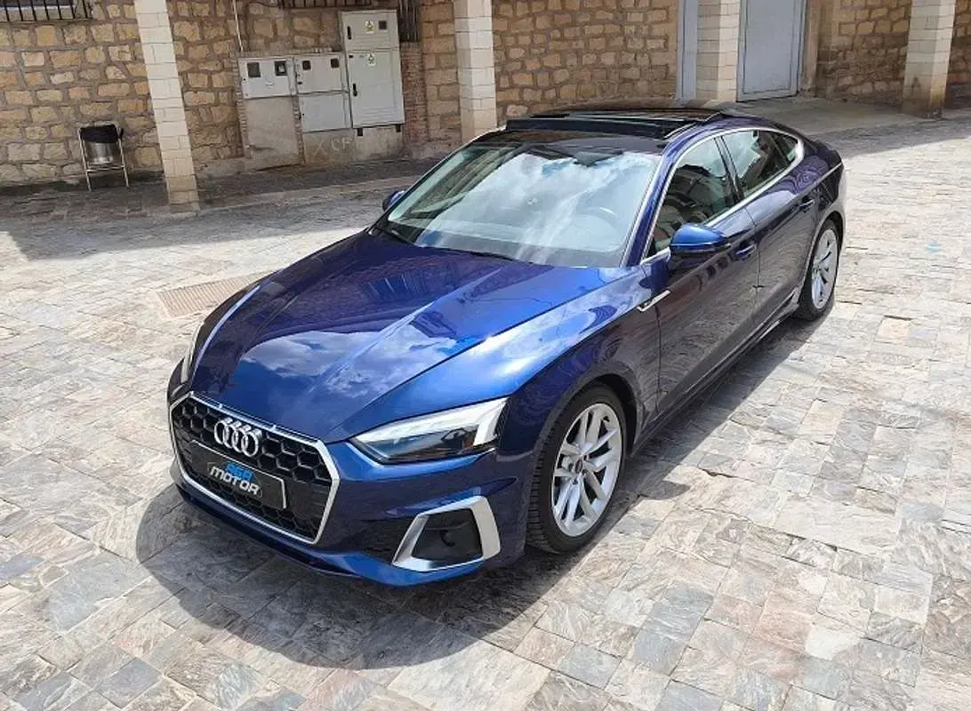 Usado Audi A5 Sportback S-Line 163 CV (119 kW) 2021 Azul Utilitario