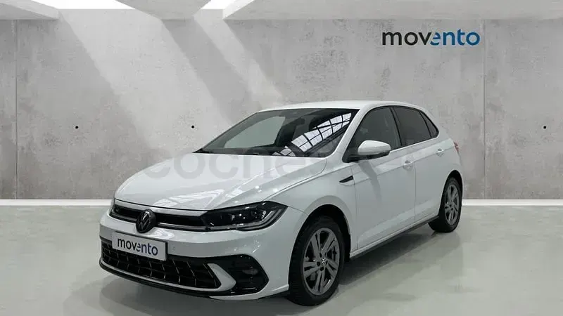 Usado VW Polo R-line 110 CV (80 kW) 2022 Blanco Utilitario
