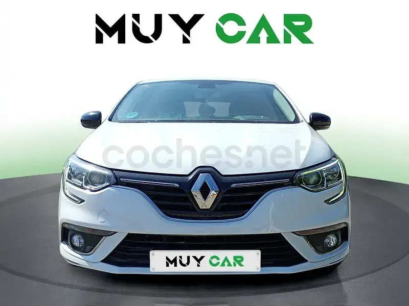 Usado Renault Mégane IV LIMITED 100 CV (73 kW) 2018 Blanco Berlina