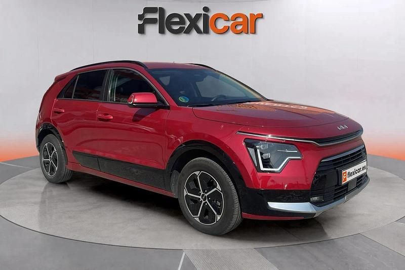 Rojo Usado 2025 Kia Niro SUV | 26.990 € (Super precio) - Imagen 1/4