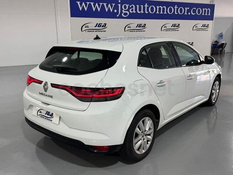 Usado Renault Mégane IV Business 115 CV (84 kW) 2022 Blanco Berlina
