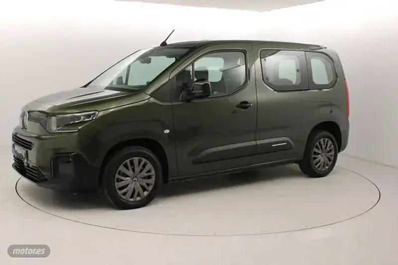 Usado Citroën Berlingo 102 CV (75 kW) 2025 Verde Monovolumen