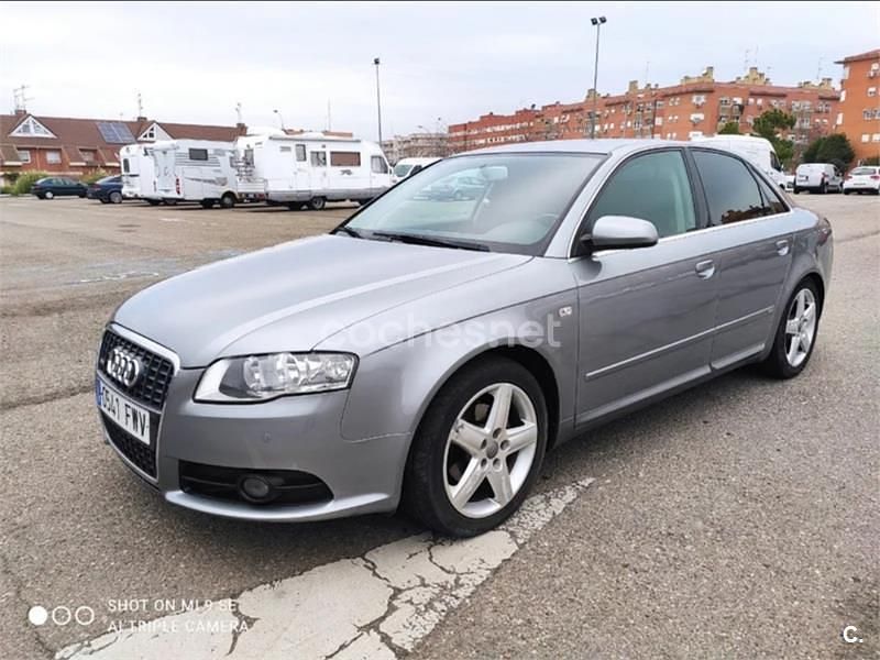 Gris / plata Usado 2007 Audi A4 S-Line Berlina | 5400 € (Buen precio) - Imagen 1/4