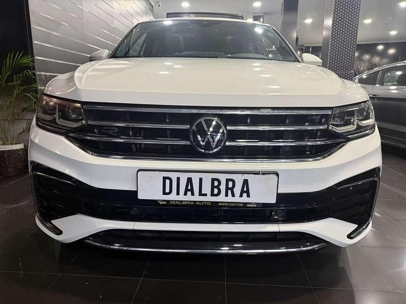Usado VW Tiguan R-line 150 CV (110 kW) 2022 Blanco SUV