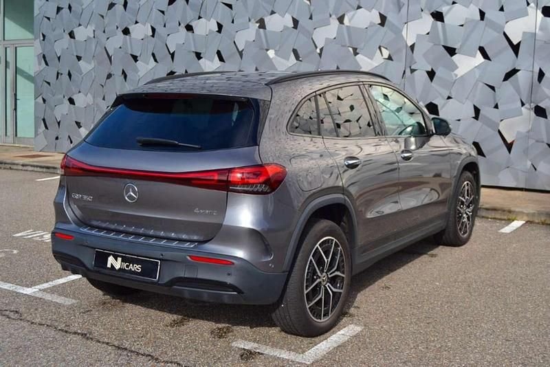 Usado Mercedes EQA350 214 kW (292 CV) 2022 Gris SUV