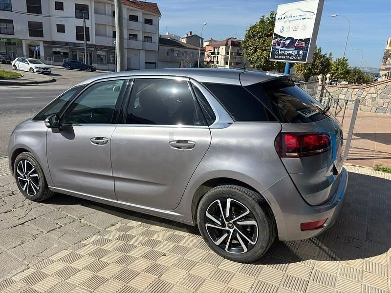 Usado Citroën C4 SpaceTourer Feel 131 CV (96 kW) 2018 Gris / plata Monovolumen