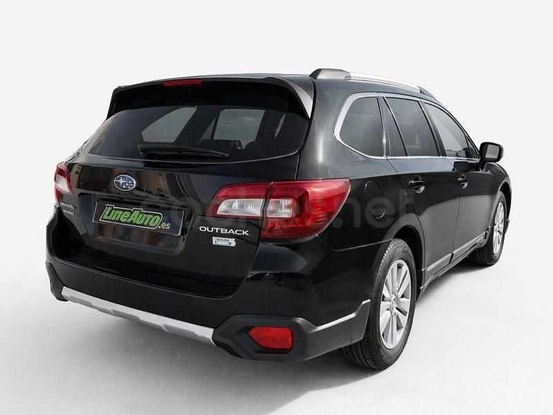 Usado Subaru Outback 150 CV (110 kW) 2016 Negro Familiar