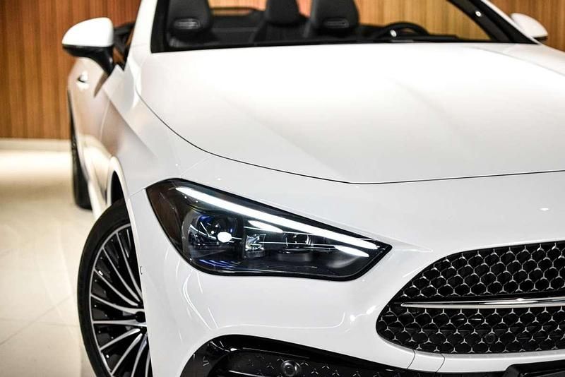 Usado Mercedes CLE220 197 CV (144 kW) 2024 Blanco Descapotable
