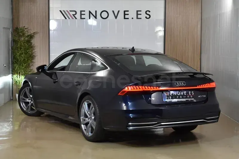 Usado Audi A7 Sportback S-Line 204 CV (150 kW) 2024 Azul Utilitario