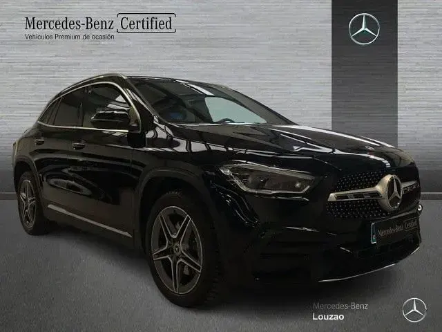 Usado Mercedes GLA250 218 CV (160 kW) 2022 Negro noche SUV
