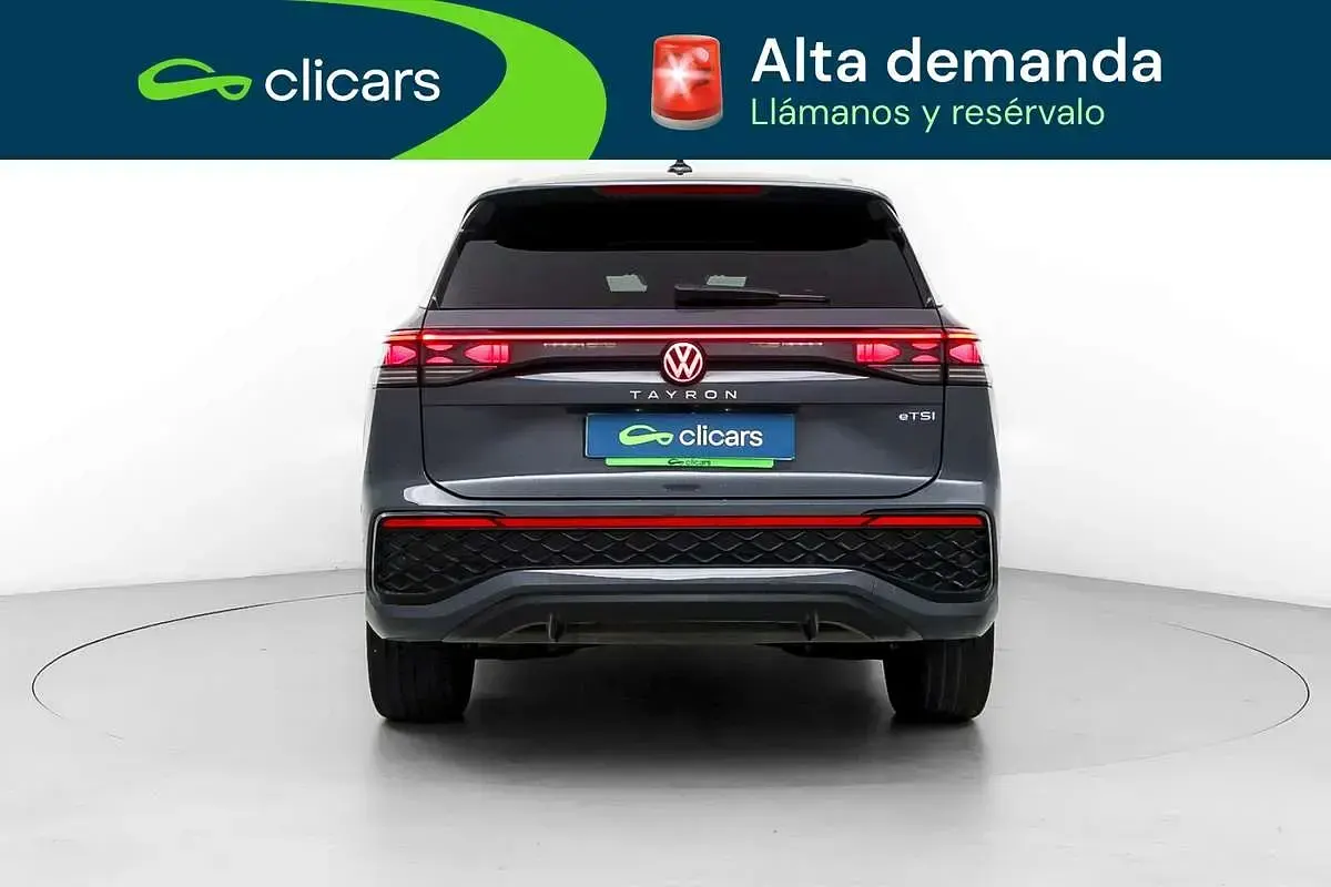 Usado VW Tayron R-line 150 CV (110 kW) 2025 Gris SUV