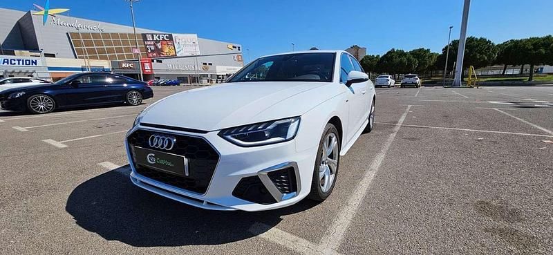 Usado Audi A4 S-Line 163 CV (119 kW) 2020 Blanco Familiar