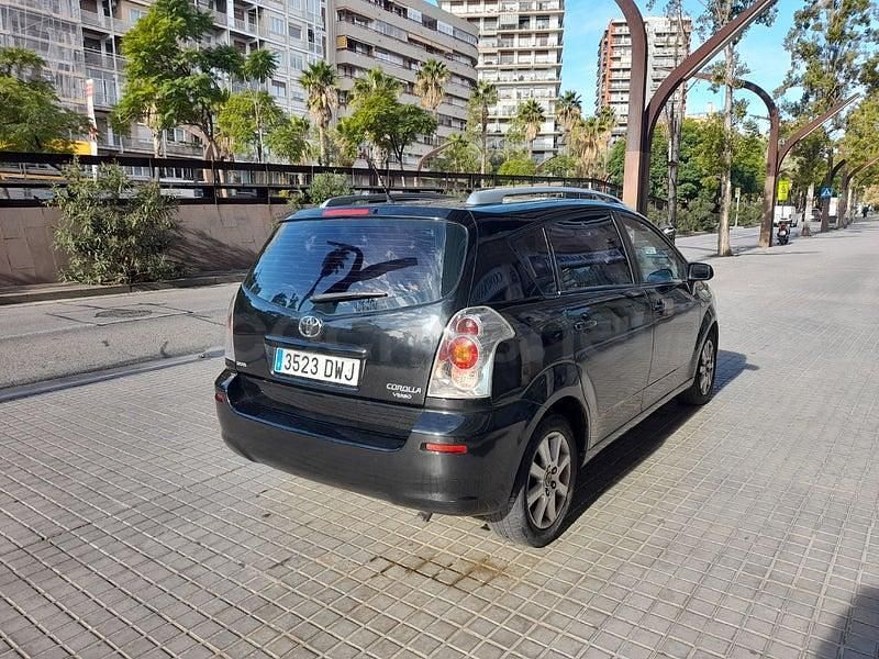 Usado Toyota Corolla Verso Sol 129 CV (94 kW) 2006 Negro Monovolumen